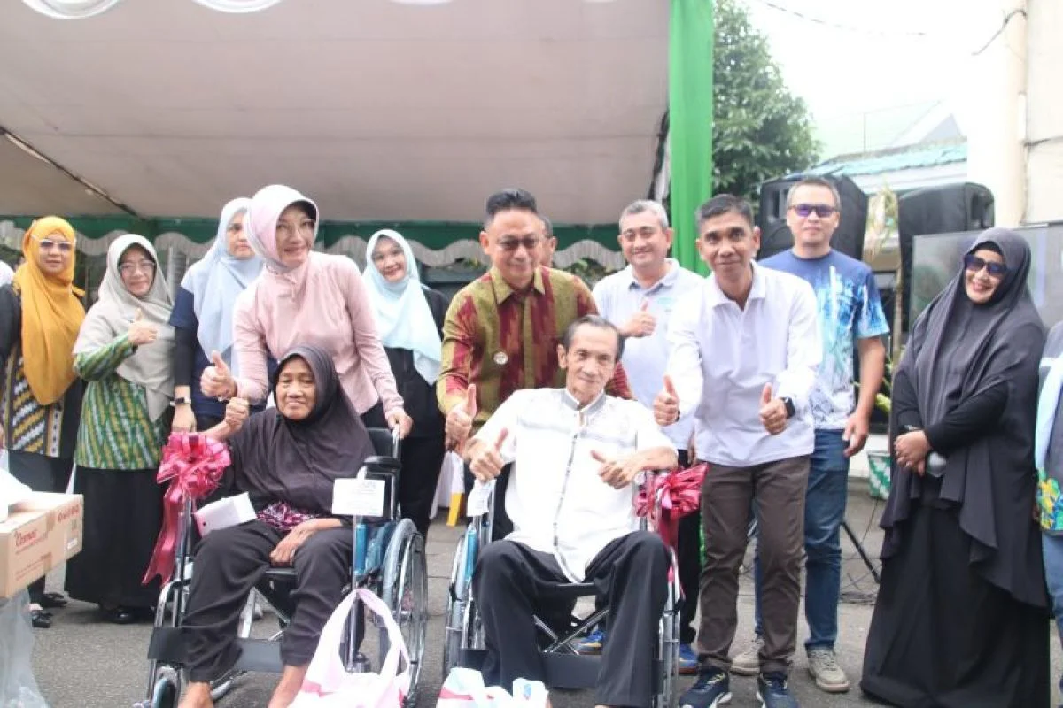 Walkot Pontianak Edi Rusdi Giatkan Program Lansia Mandiri dan Produktif